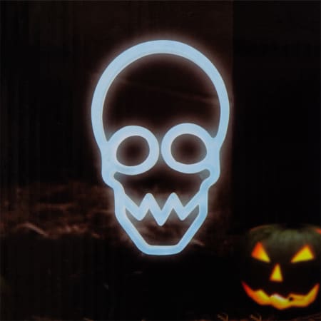 Alternate view of white neon skull Halloween light stake with timer