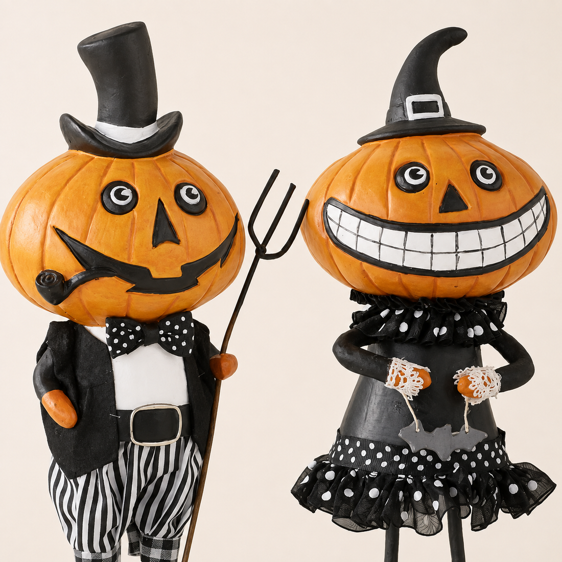 Set of 2 Standing Pumpkin People Halloween Figurines – Whimsical Jack-O'-Lantern Couple Décor