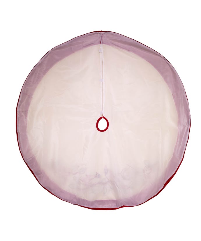 48-inch red and white cardinal Christmas tree skirt – detail view